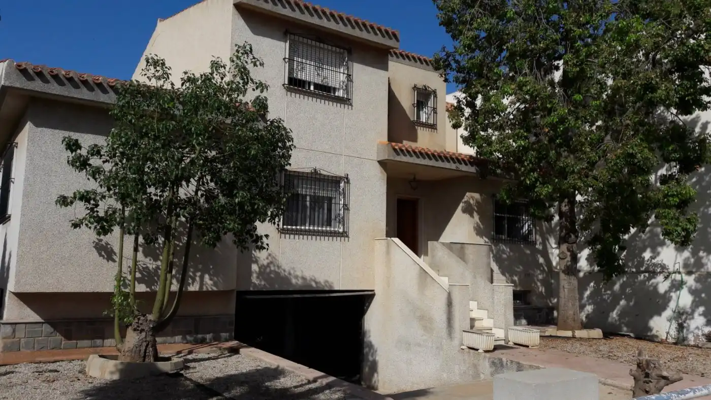 Vista exterior de Casa o chalet en venta en Cartagena con Aire acondicionado, Jardín privado y Terraza