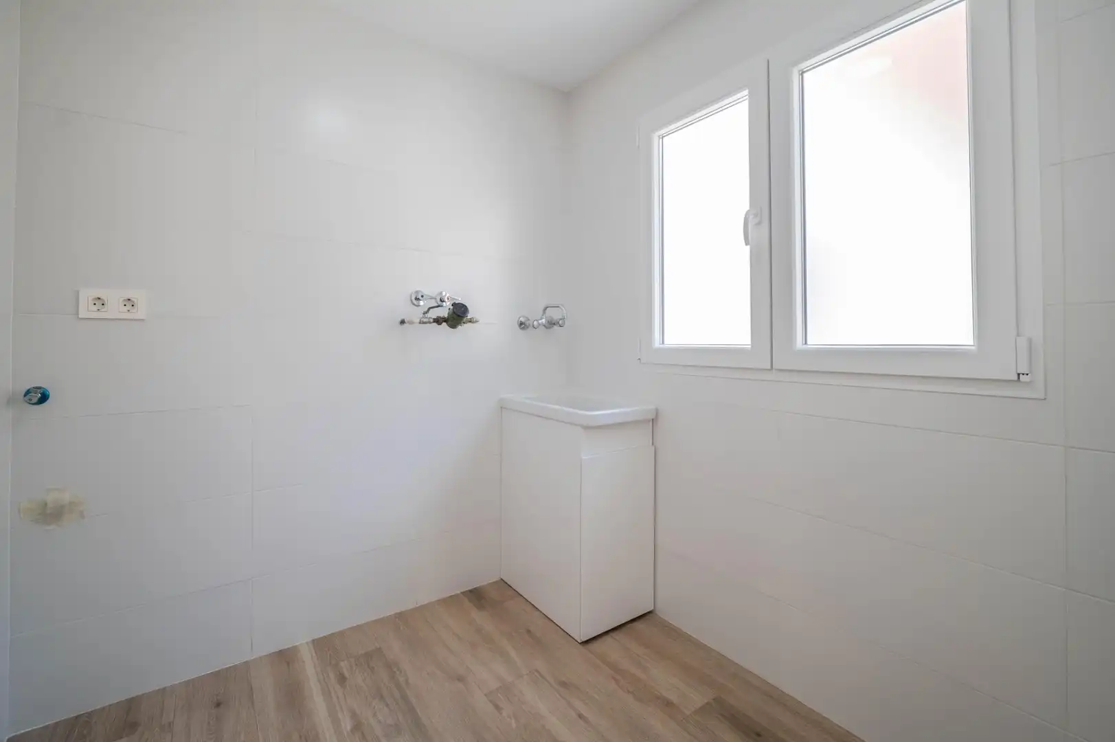 Bathroom of Attic for sale in Granada  with Air Conditioner, Heating and Private garden