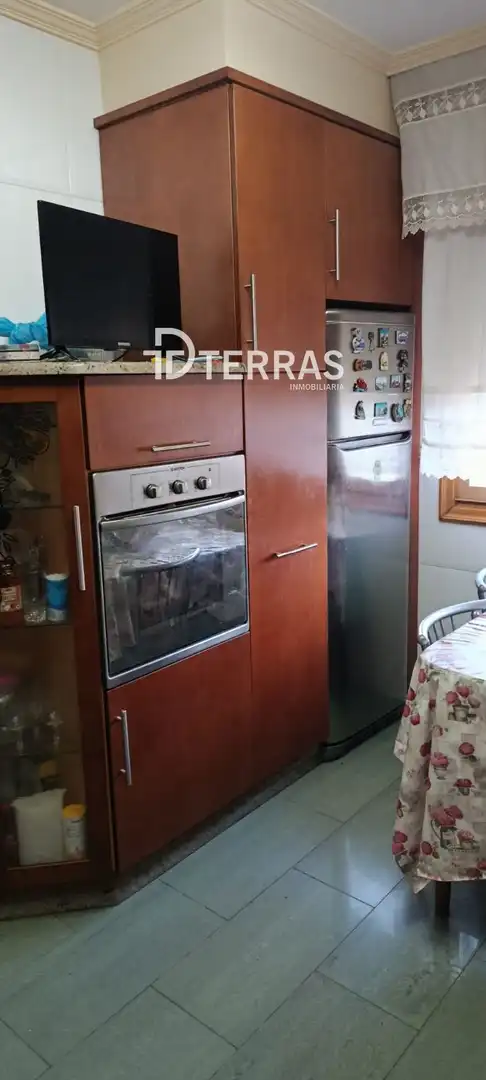 Cocina de Casa o chalet en venta en Vilaboa con Calefacción, Jardín privado y Terraza