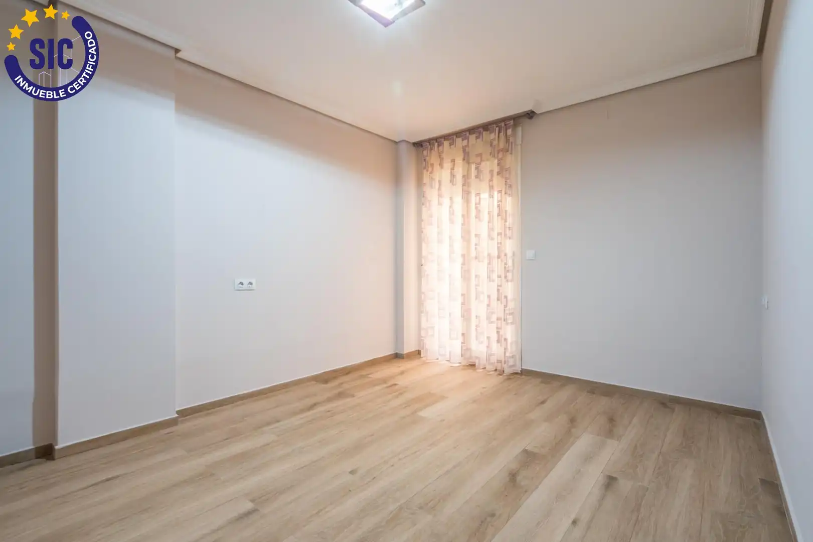 Habitación de Piso en venta en Aldaia con Aire acondicionado, Calefacción y Terraza