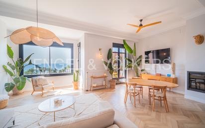 Living room of Flat for sale in Alicante / Alacant  with Air Conditioner and Balcony