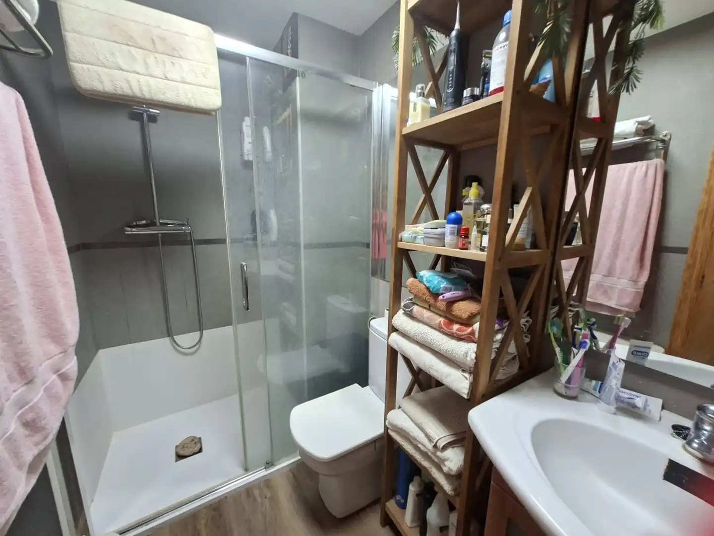 Badezimmer von Wohnung zum Verkauf in Nules mit Klimaanlage, Parkett und Terrasse