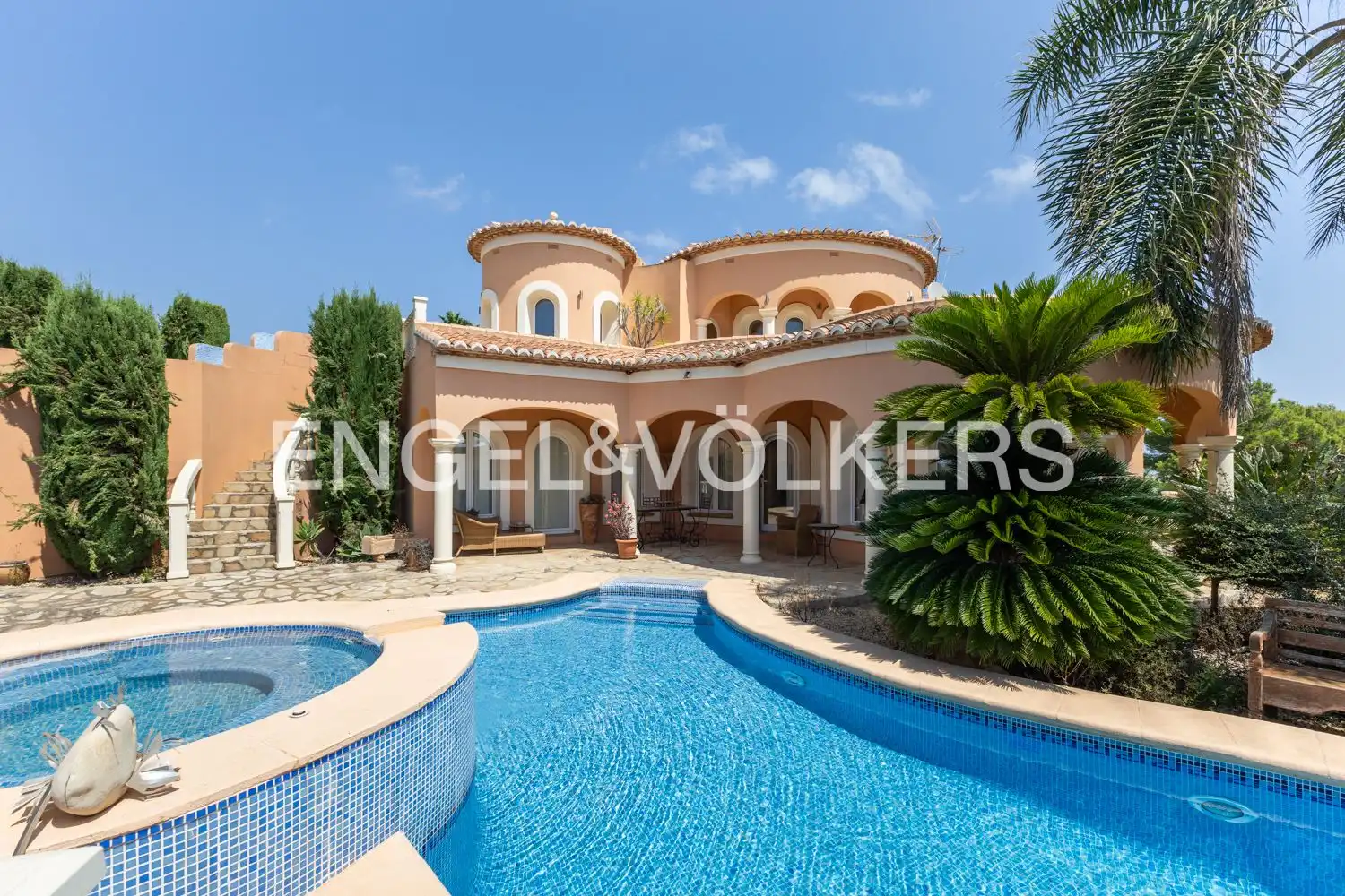 Vista exterior de Casa o chalet en venta en Jávea / Xàbia con Aire acondicionado, Calefacción y Jardín privado