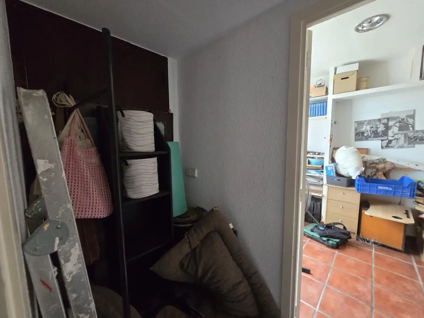 Haus oder Chalet zum Verkauf in Benidorm mit Privatgarten, Terrasse und Abstellraum