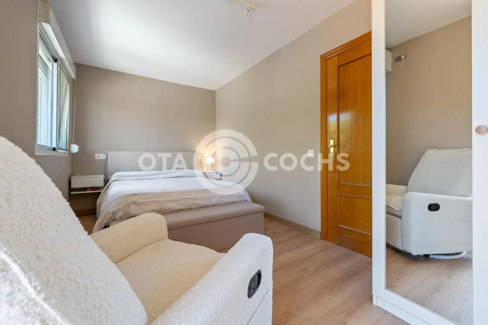 Habitación de Casa adosada en venta en Reus con Aire acondicionado, Calefacción y Jardín privado