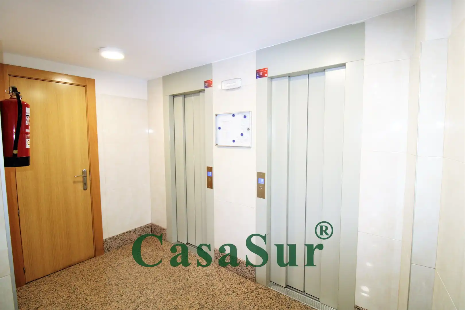 Apartament amb ascensor en venda a Calle Don Sancho, imagen 24