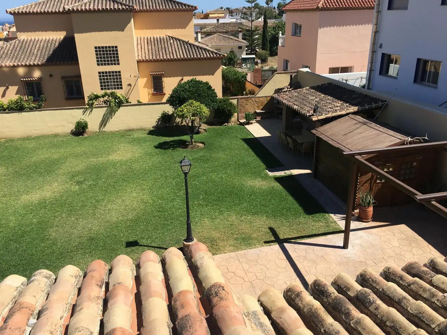 Jardín de Casa o chalet en venta en Fuengirola con Aire acondicionado, Jardín privado y Parquet