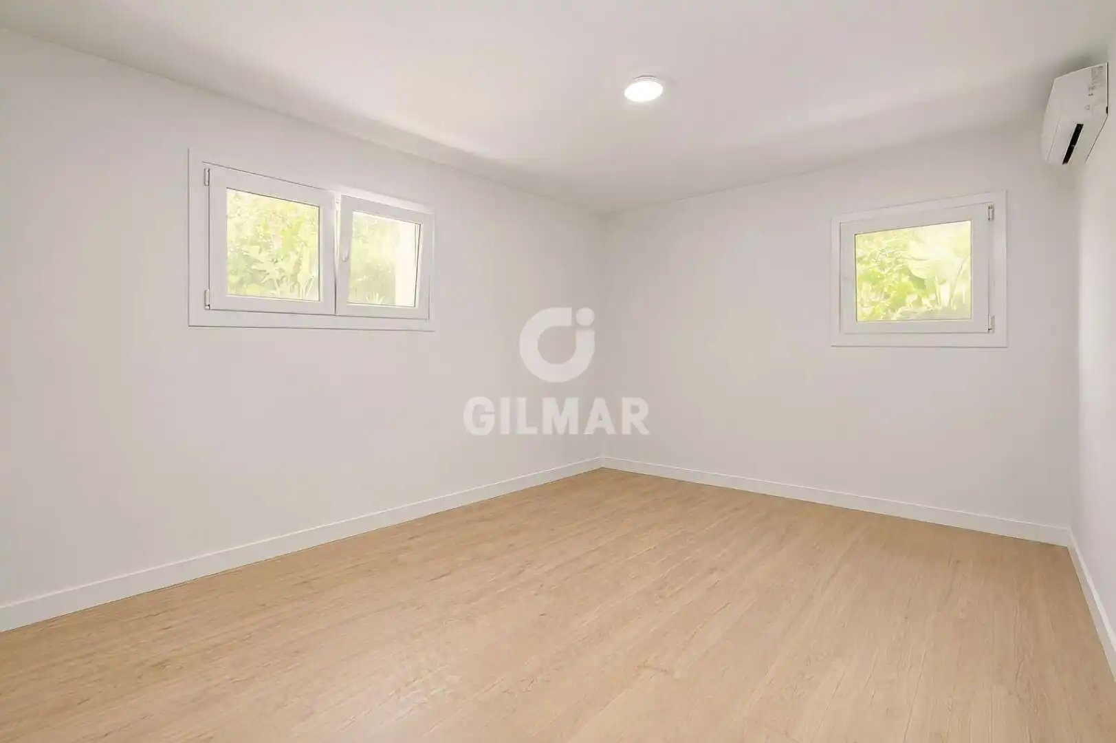 Habitación de Casa o chalet en venta en San Fernando con Calefacción, Jardín privado y Piscina
