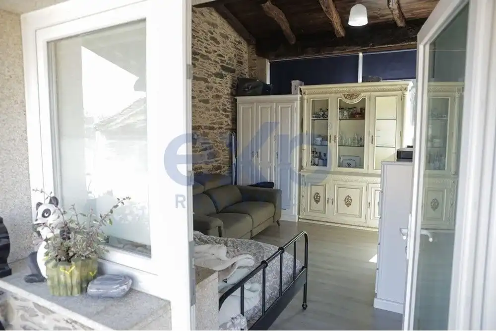 Country house zum Verkauf in Touro mit Privatgarten und Terrasse