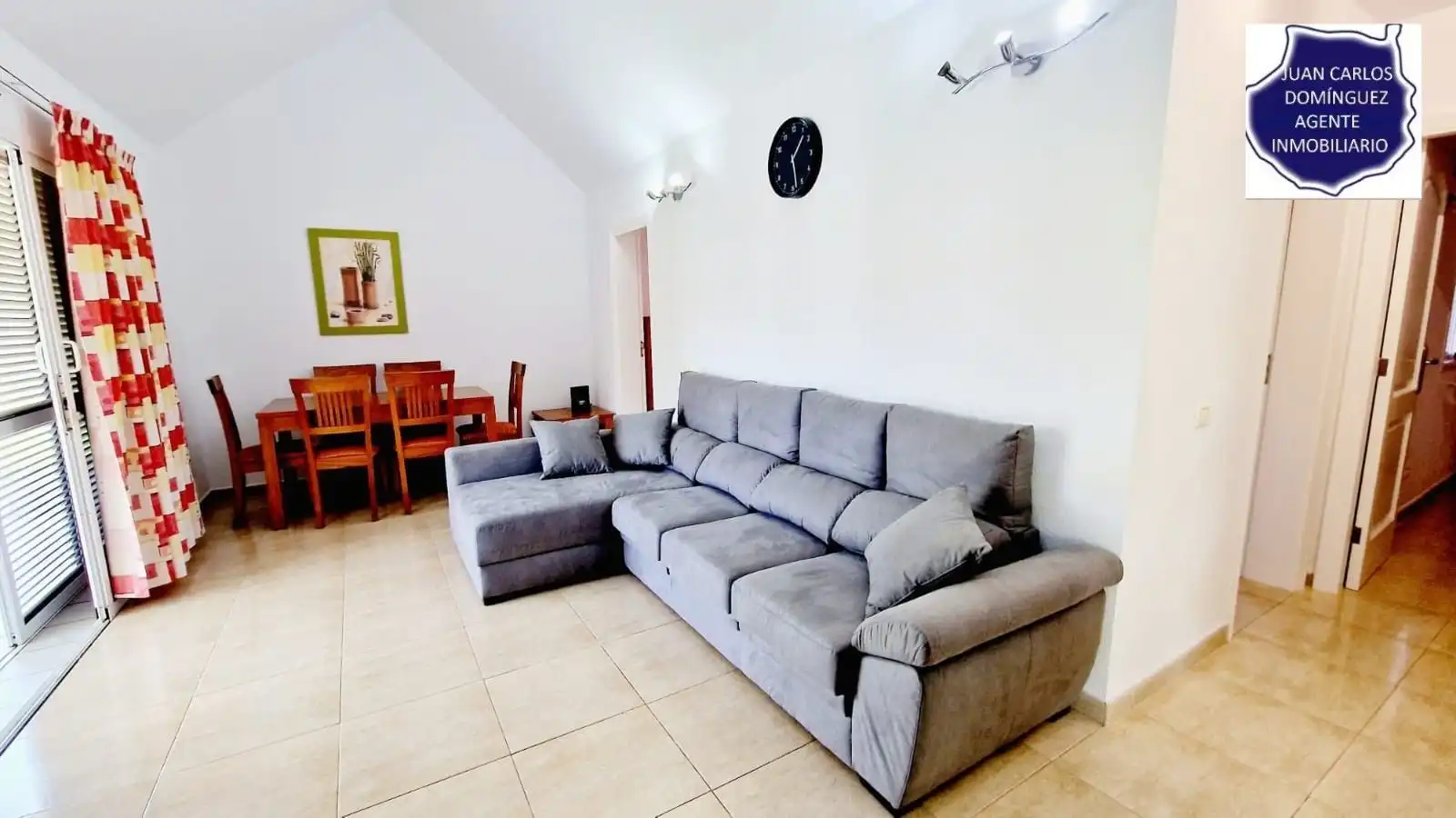 Sala d'estar de Casa o xalet de lloguer en San Bartolomé de Tirajana amb Aire condicionat, Jardí privat i Terrassa