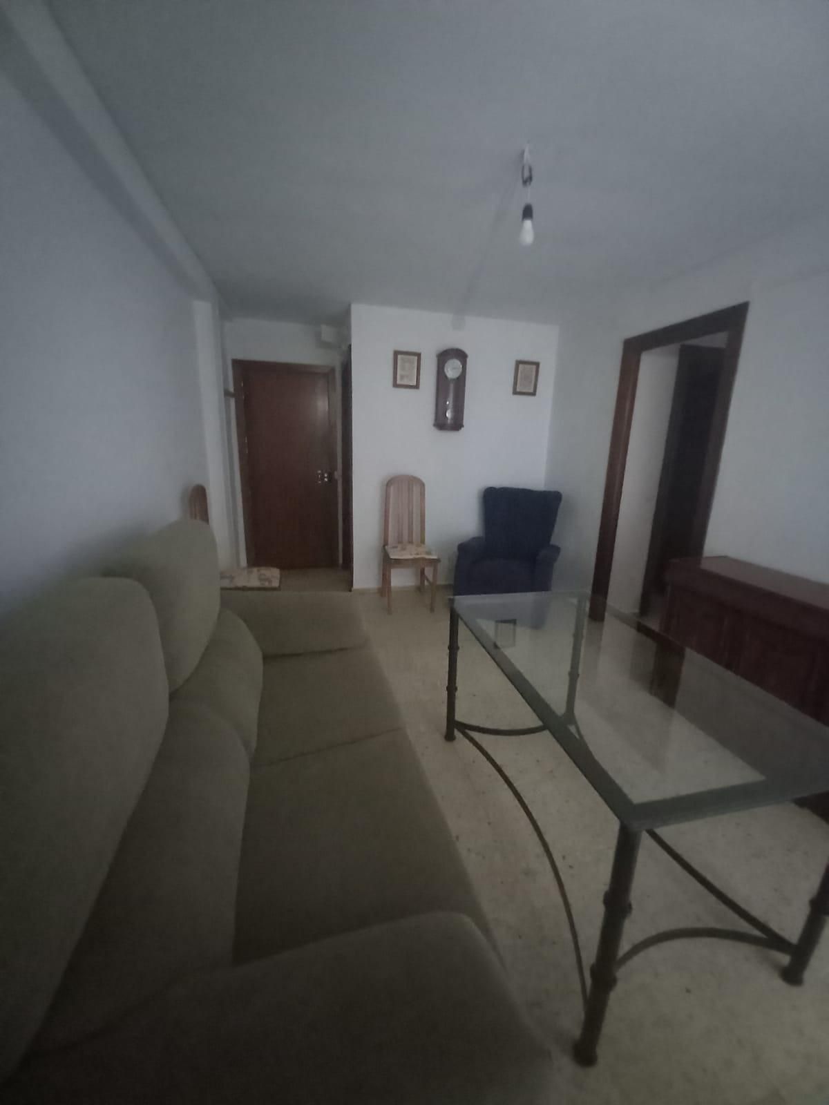 Sala d'estar de Pis de lloguer en  Córdoba Capital amb Aire condicionat i Terrassa