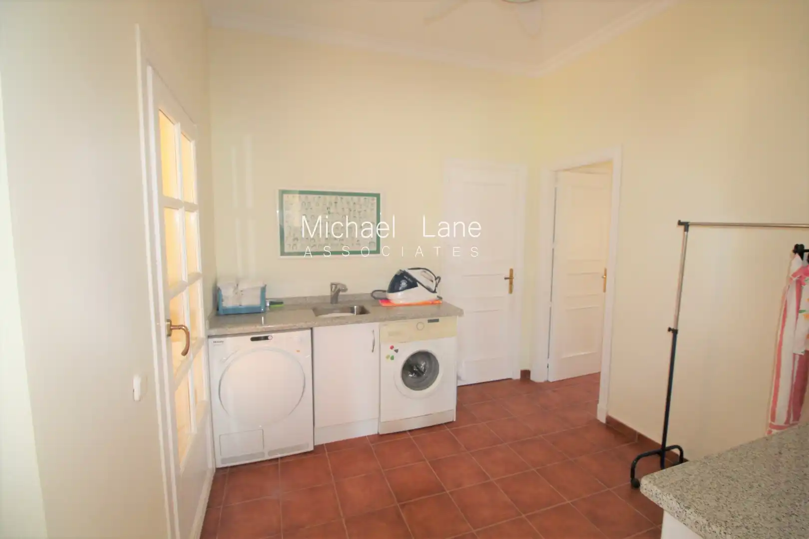 Houses for sale in Sotogrande  with Air Conditioner, Heating and Private garden