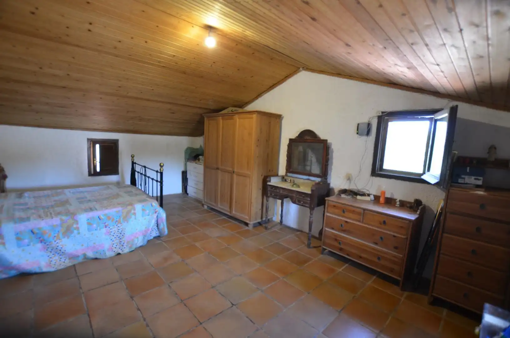 Habitación de Finca rústica en venta en Tivissa con Jardín privado, Terraza y Trastero