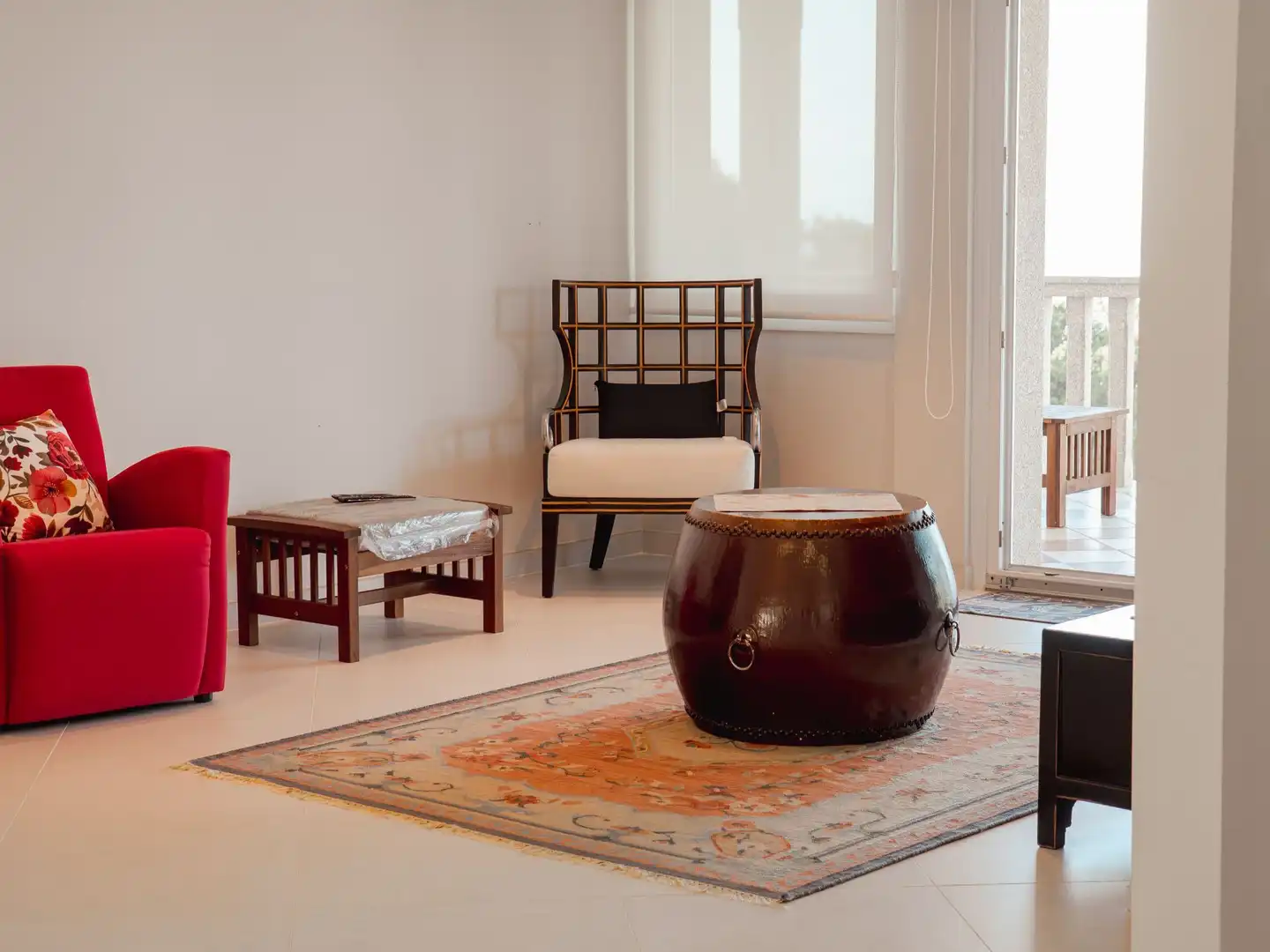 Sala d'estar de Casa o xalet en venda en Carballo amb Aire condicionat, Calefacció i Jardí privat