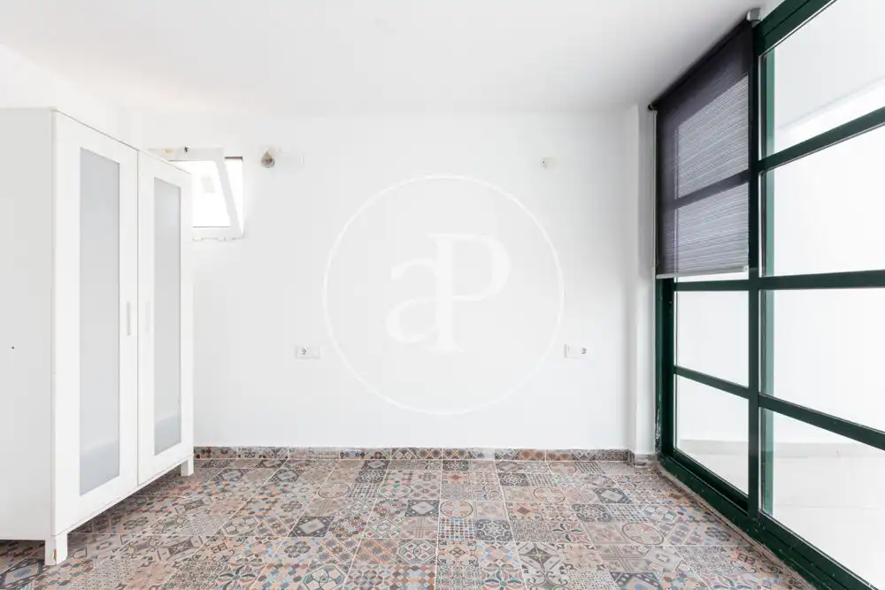 Ático en venta en Valencia con Aire acondicionado, Calefacción y Terraza