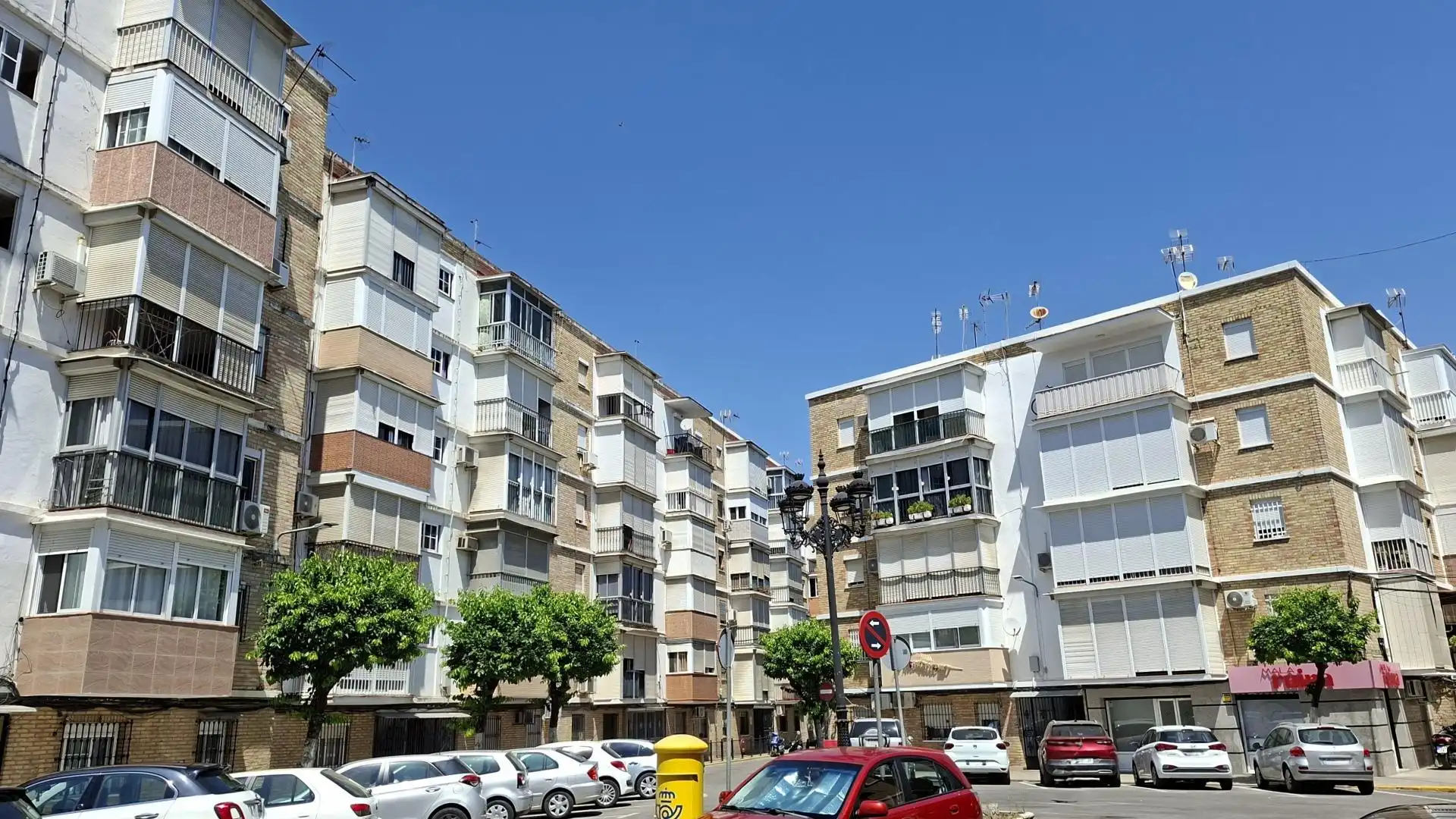 Außenansicht von Wohnung zum Verkauf in San Juan de Aznalfarache