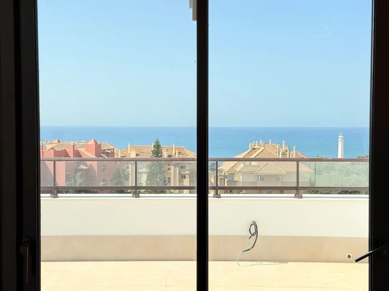 Vista exterior de Ático en venta en Torrox con Aire acondicionado, Calefacción y Trastero