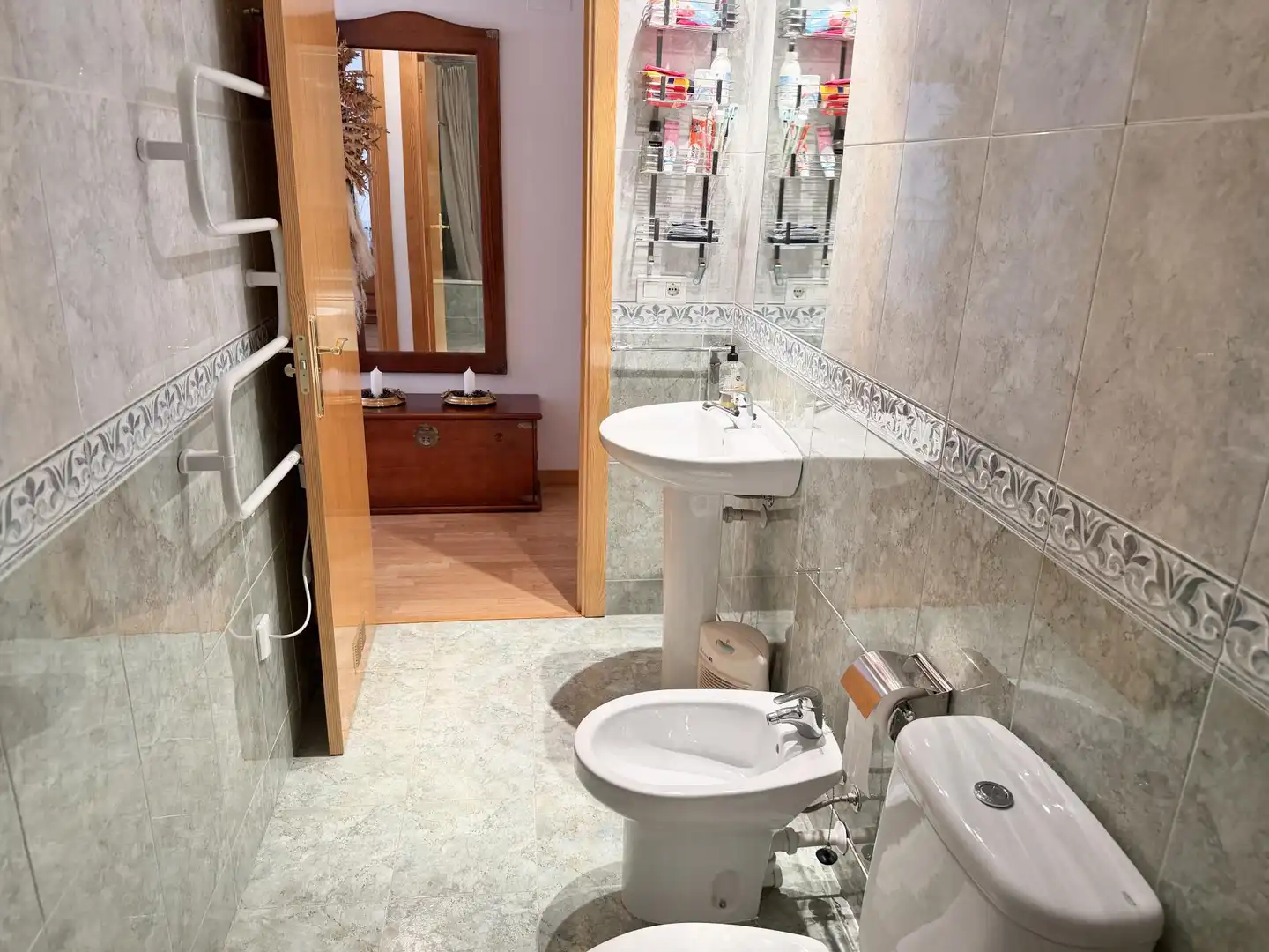 Bathroom of Flat for sale in Bagà  with Heating, Terrace and Storage room