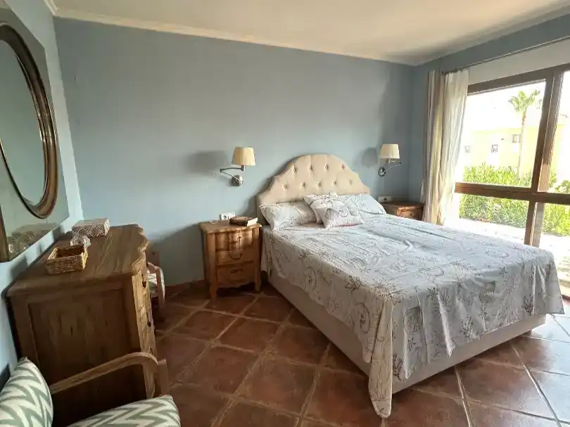 Dormitori de Casa o xalet de lloguer en Oliva amb Aire condicionat i Piscina