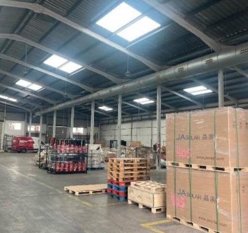 Nave industrial en Alquiler en Alcàsser