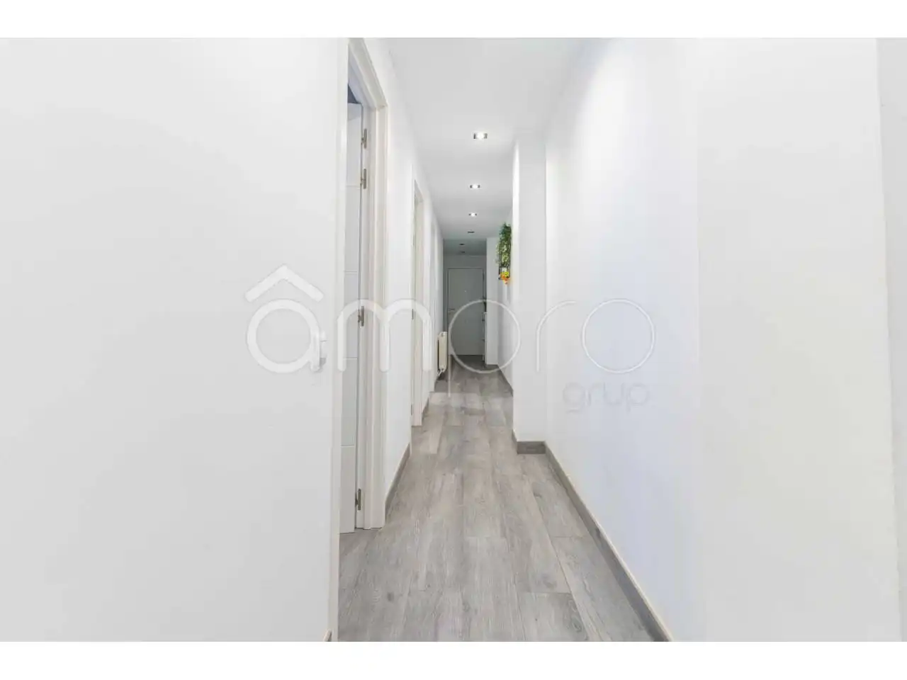 Wohnung zum Verkauf in Torredembarra mit Terrasse und Balkon