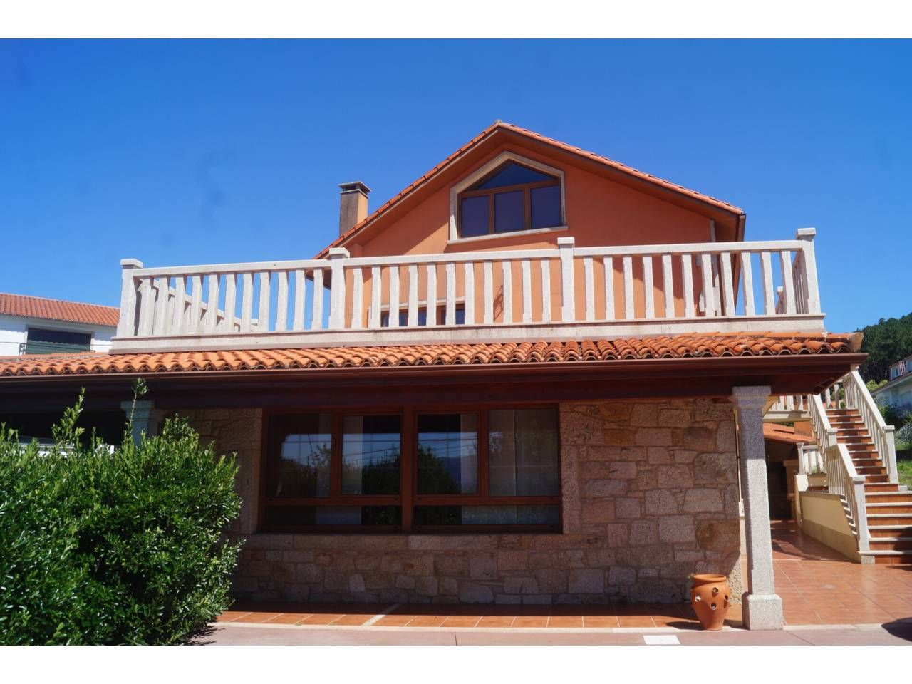 House or chalet for sale in Muros