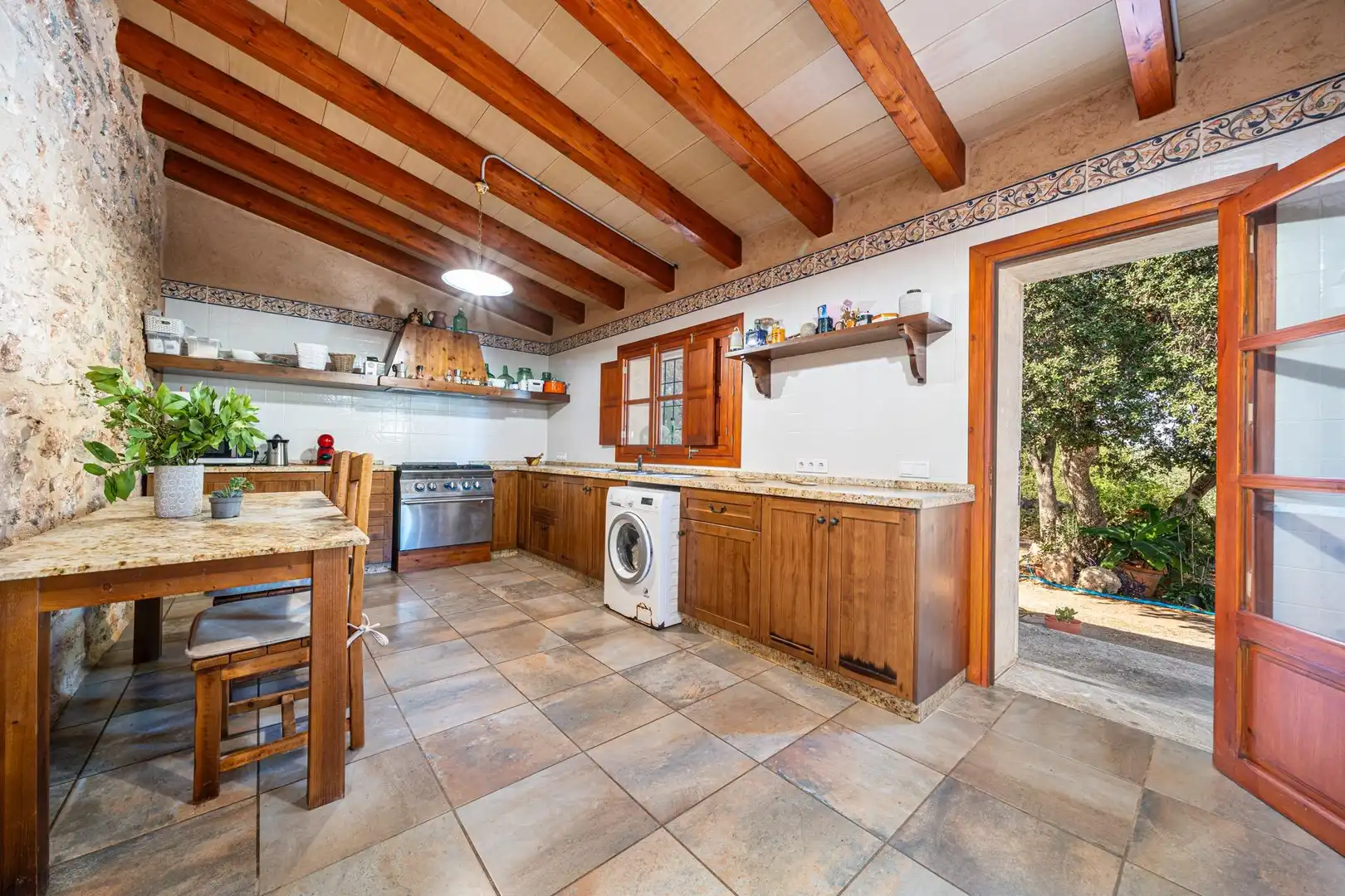 Cocina de Casa adosada en venta en Campos con Aire acondicionado, Calefacción y Jardín privado