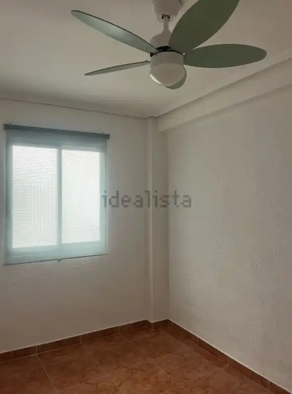 Bedroom of Flat for sale in Valencia  with Air Conditioner, Balcony and Internet