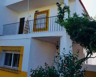 Exterior view of House or chalet for sale in Badajoz Capital  with Terrace, Storage room and Furnished