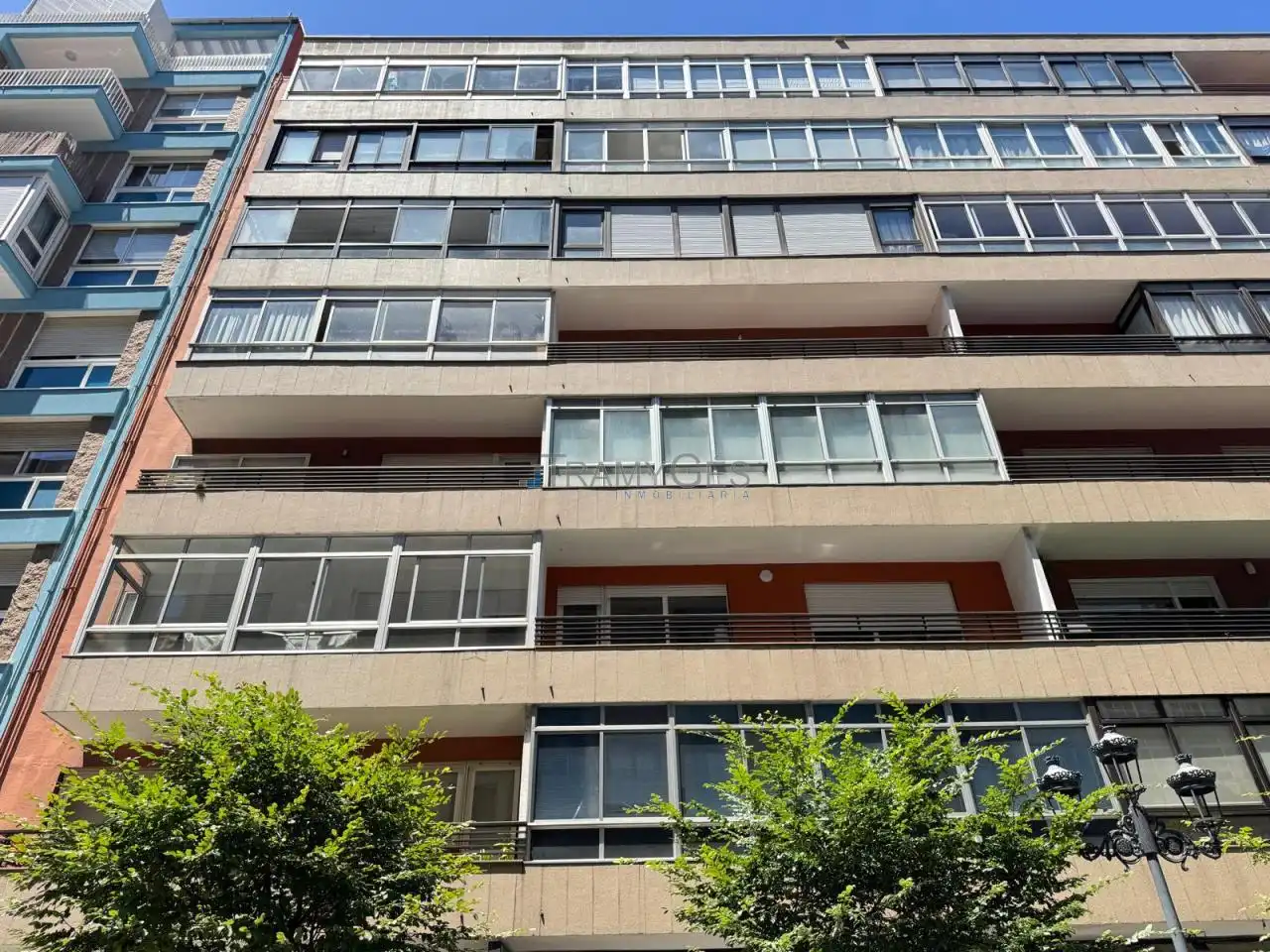 Vista exterior de Piso en venta en Vigo  con Calefacción, Terraza y Trastero