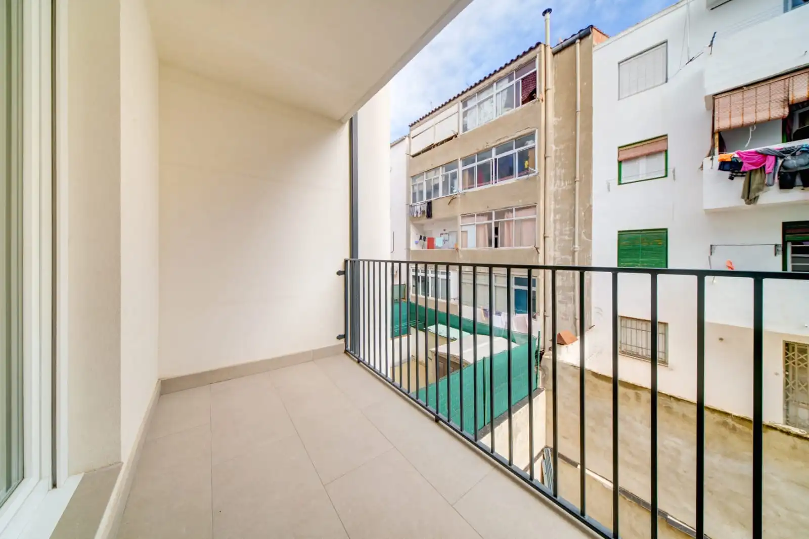 Flat with terrace for sale in Calle de las Delicias 15, imagen 21