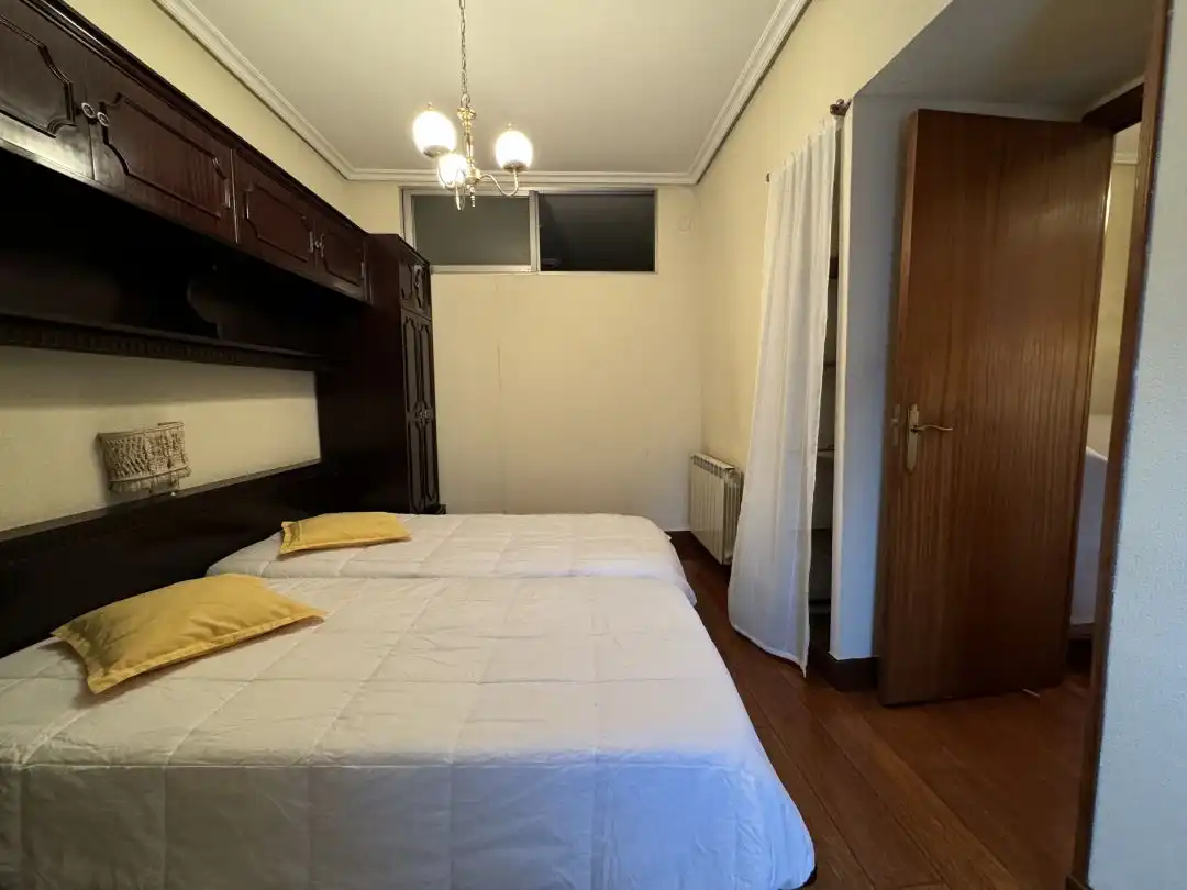 Habitación de Piso en venta en Bergara con Calefacción, Jardín privado y Amueblado