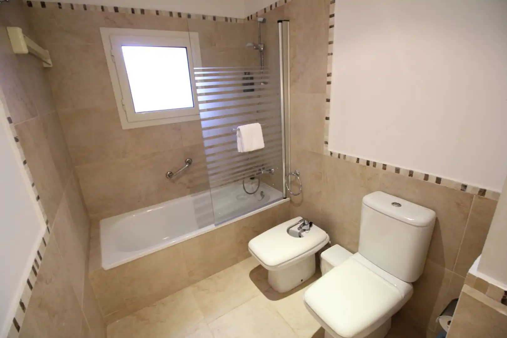 Bathroom of Apartments for sale in Manilva  with Air Conditioner, Heating and Terrace