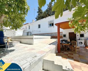 Jardí de Casa o xalet en venda en Marbella amb Terrassa, Piscina i Moblat