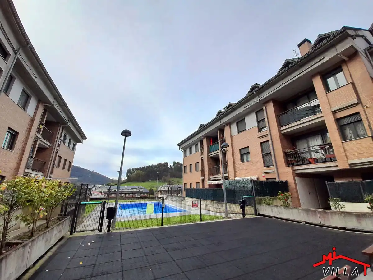 Vista exterior de Planta baja en venta en Limpias con Calefacción, Terraza y Trastero