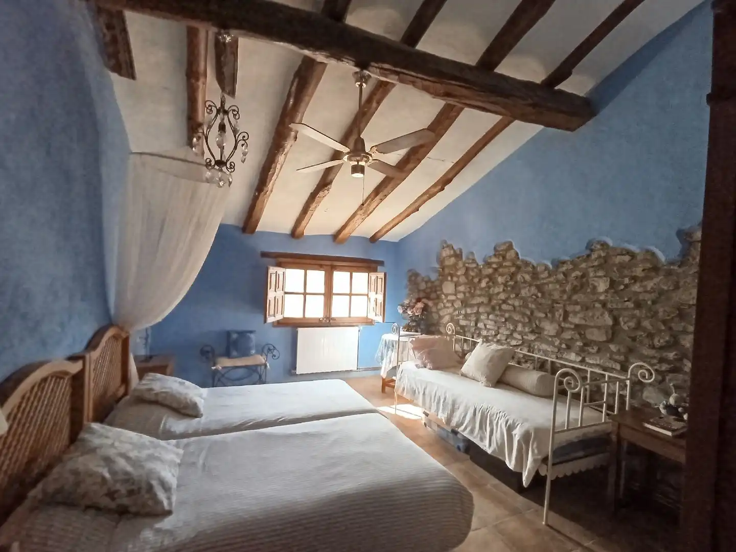 Habitación de Finca rústica en venta en Lascuarre con Calefacción y Trastero