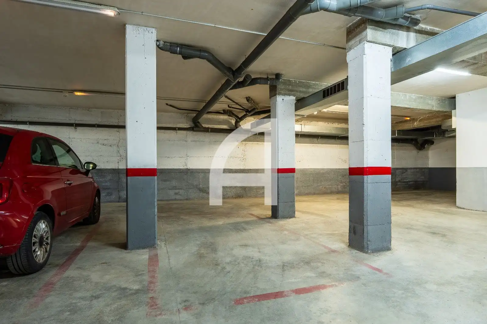 Parking de Ático en venta en Cervelló con Calefacción