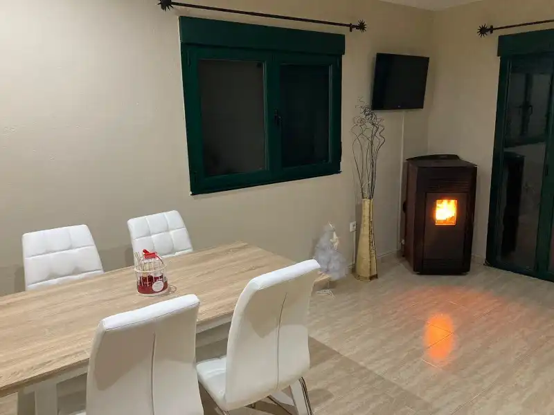 Menjador de Casa o xalet en venda en Hervás amb Calefacció