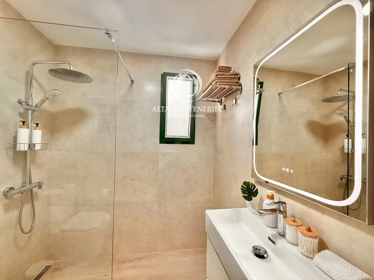 Apartament en venda a de la Constitución, Casco Urbano