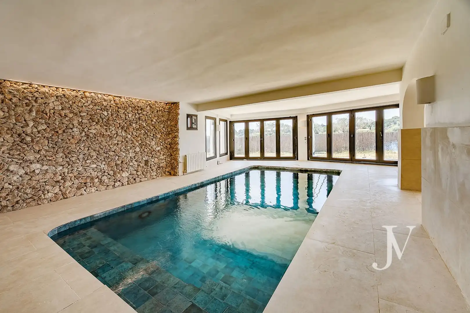 Swimming pool of Houses for sale in Ciudalcampo  with Air Conditioner, Heating and Private garden