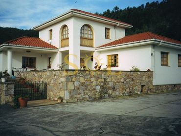 House with garden for sale in Lugar de los Cabos