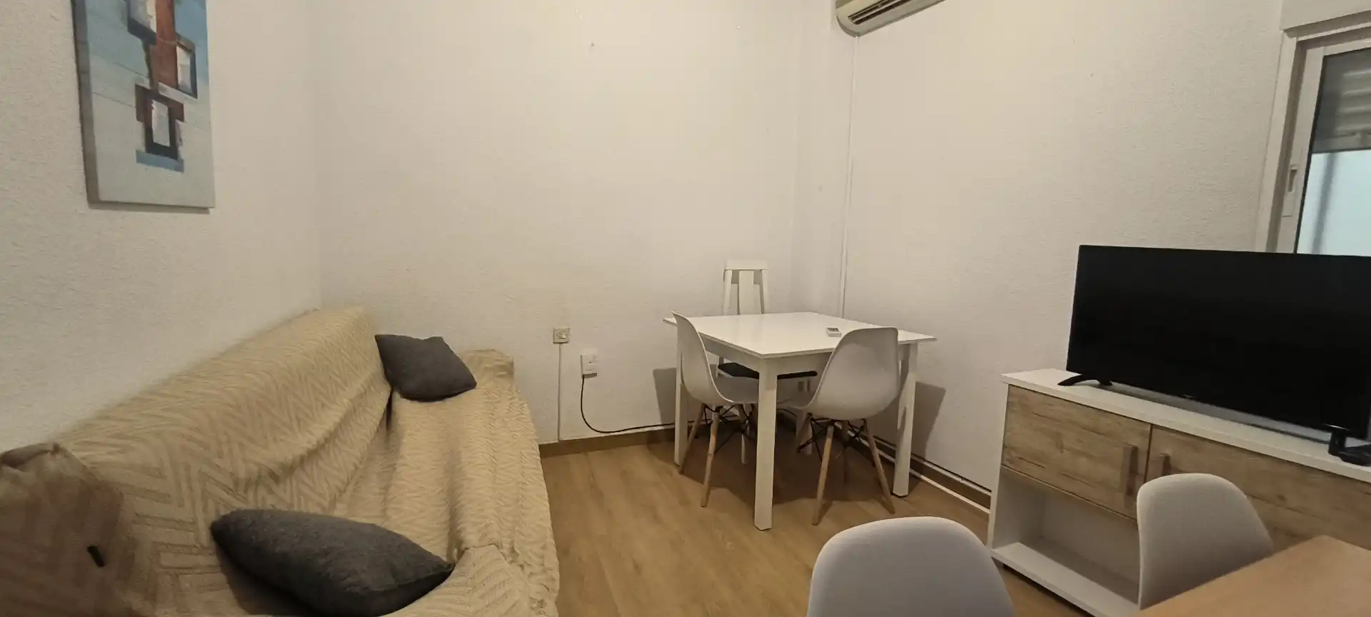Dining room of Flat for sale in Almería  with Air Conditioner, Furnished and Oven