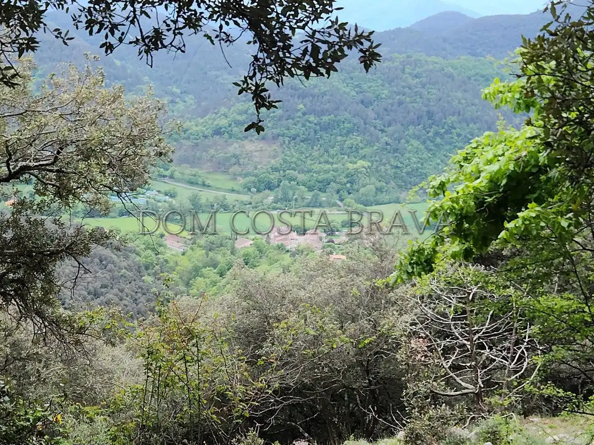 Land for sale in Carrer Major, Montagut i Oix