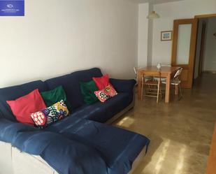 Sala d'estar de Pis de lloguer en  Cádiz Capital amb Parquet