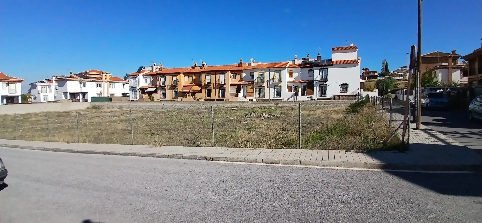 Wohnbaugrundstück zum Verkauf in Ogíjares