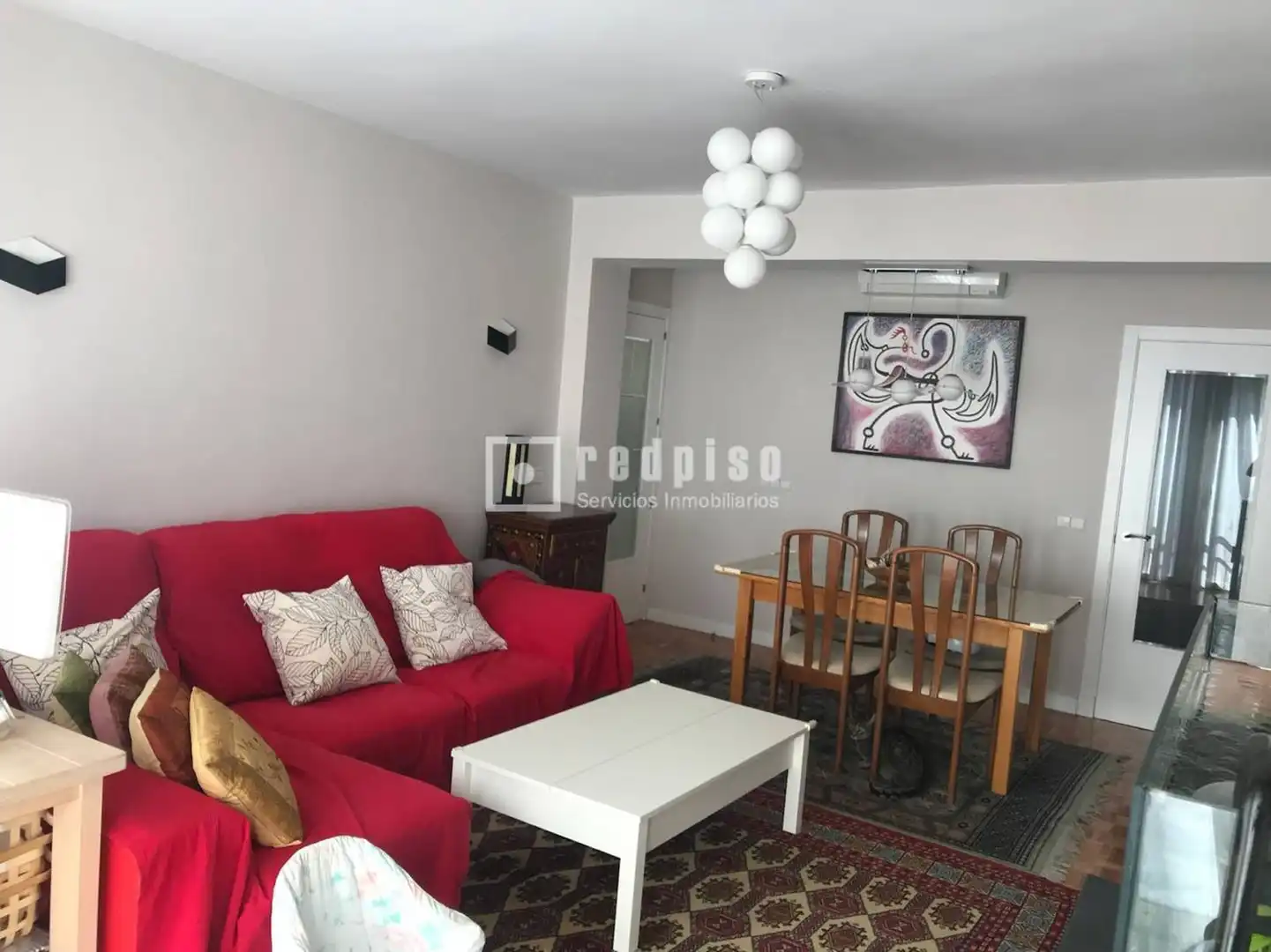 Living room of Flat for rent in Madrid  with Air Conditioner, Heating and Parquet flooring