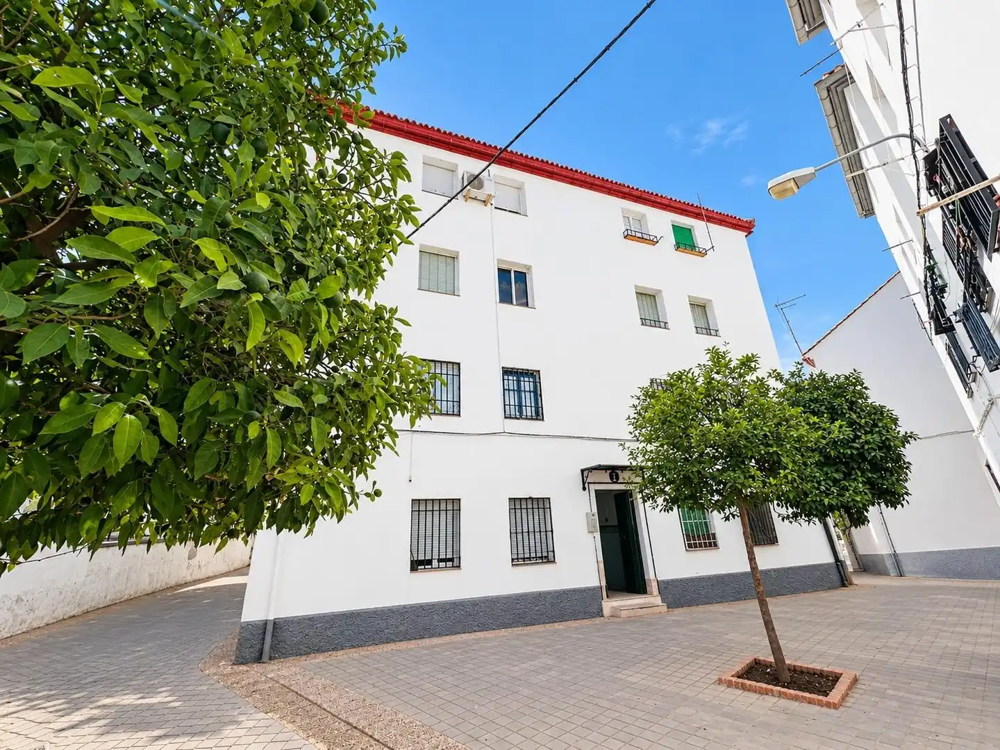 Exterior view of Flat for sale in Granada  with Balcony