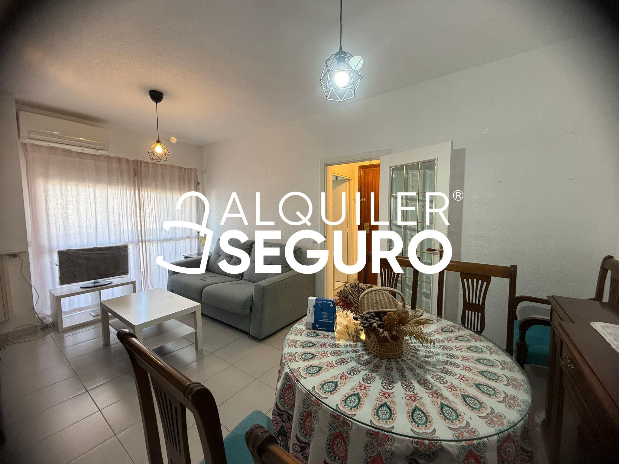 Exterior view of Flat for rent in  Madrid Capital  with Air Conditioner, Heating and Terrace