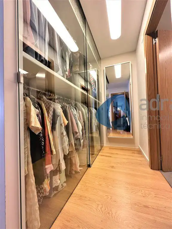 Flat with pool for sale in Marques de Larios, imagen 39