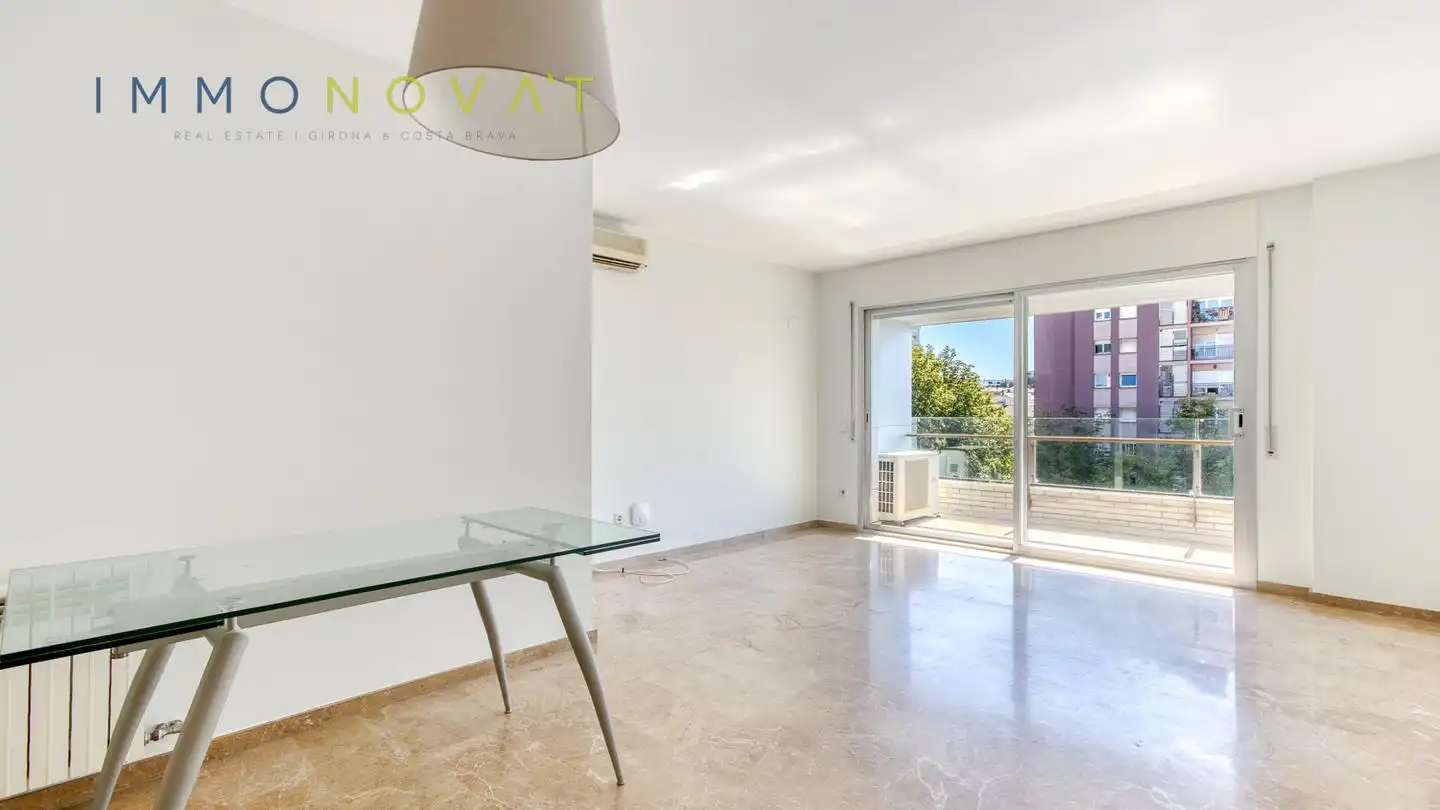 Living room of Flat for sale in Eixample Sud – Migdia